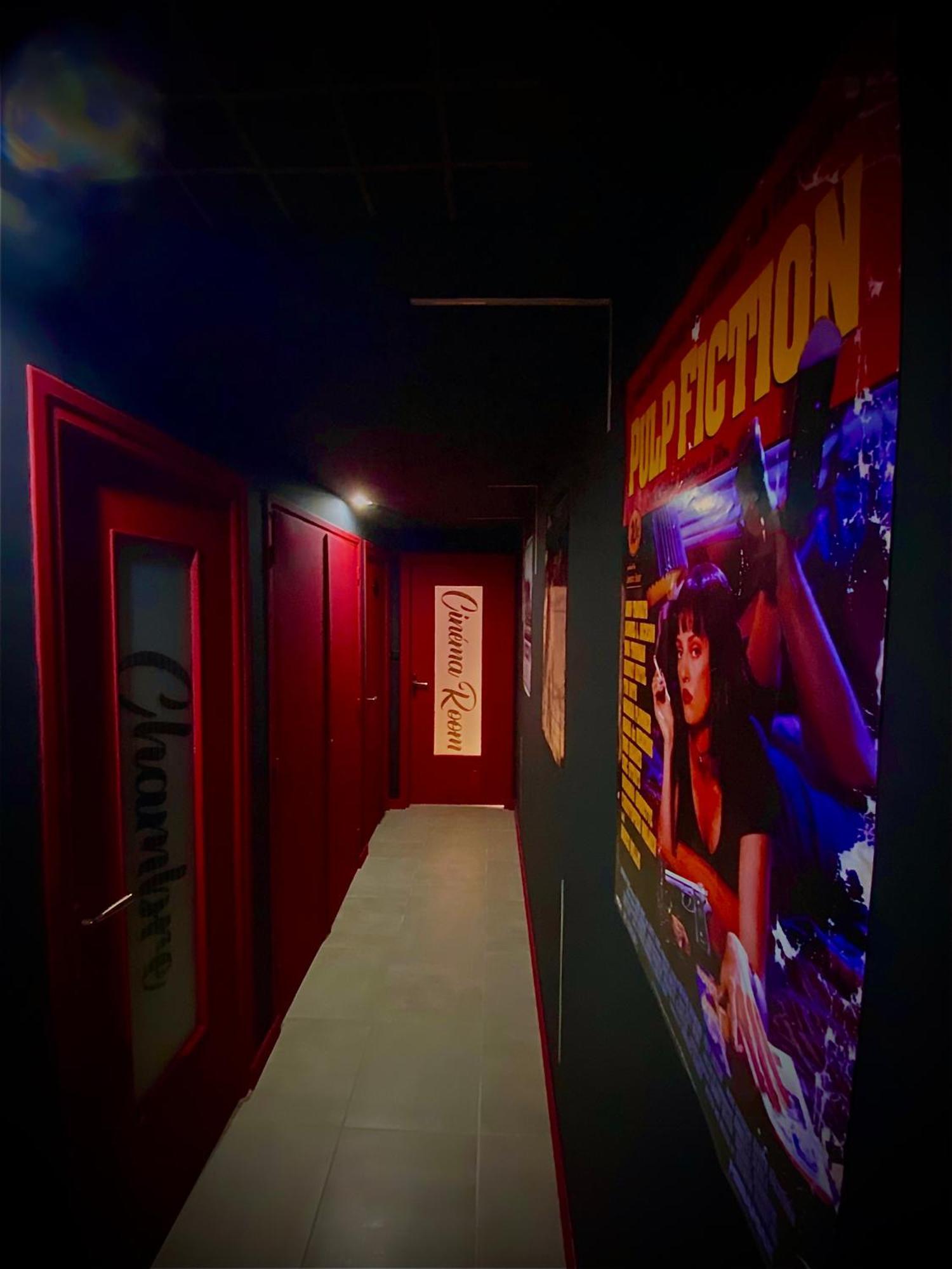 L Unique Cinema Room Гренобъл Екстериор снимка